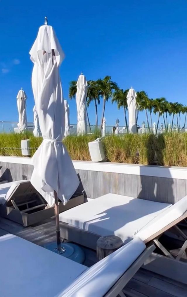 2301 Collins Ave, Unit 921, Miami Beach, FL 33139 Photo