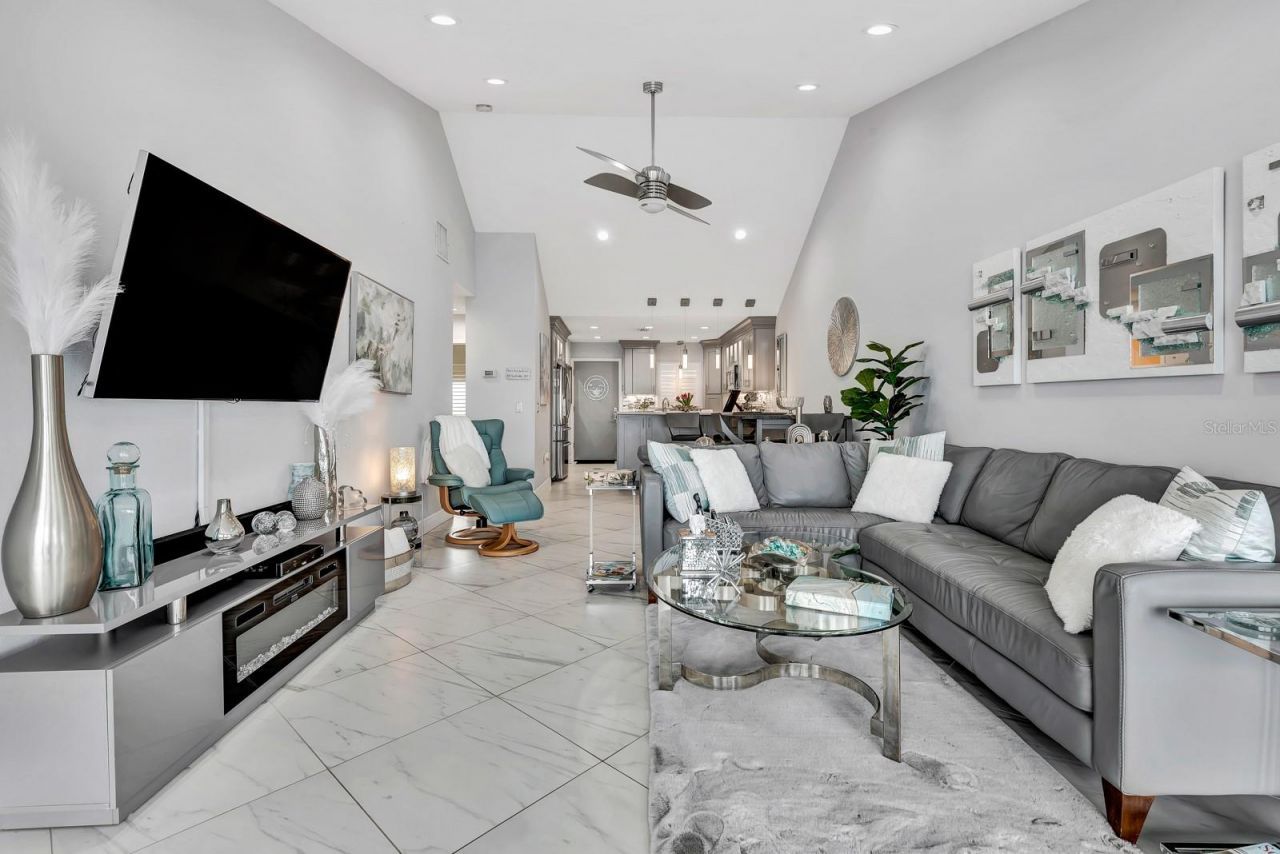 1602 Stickney Point Road, Unit 404, Sarasota, FL 34231 Photo