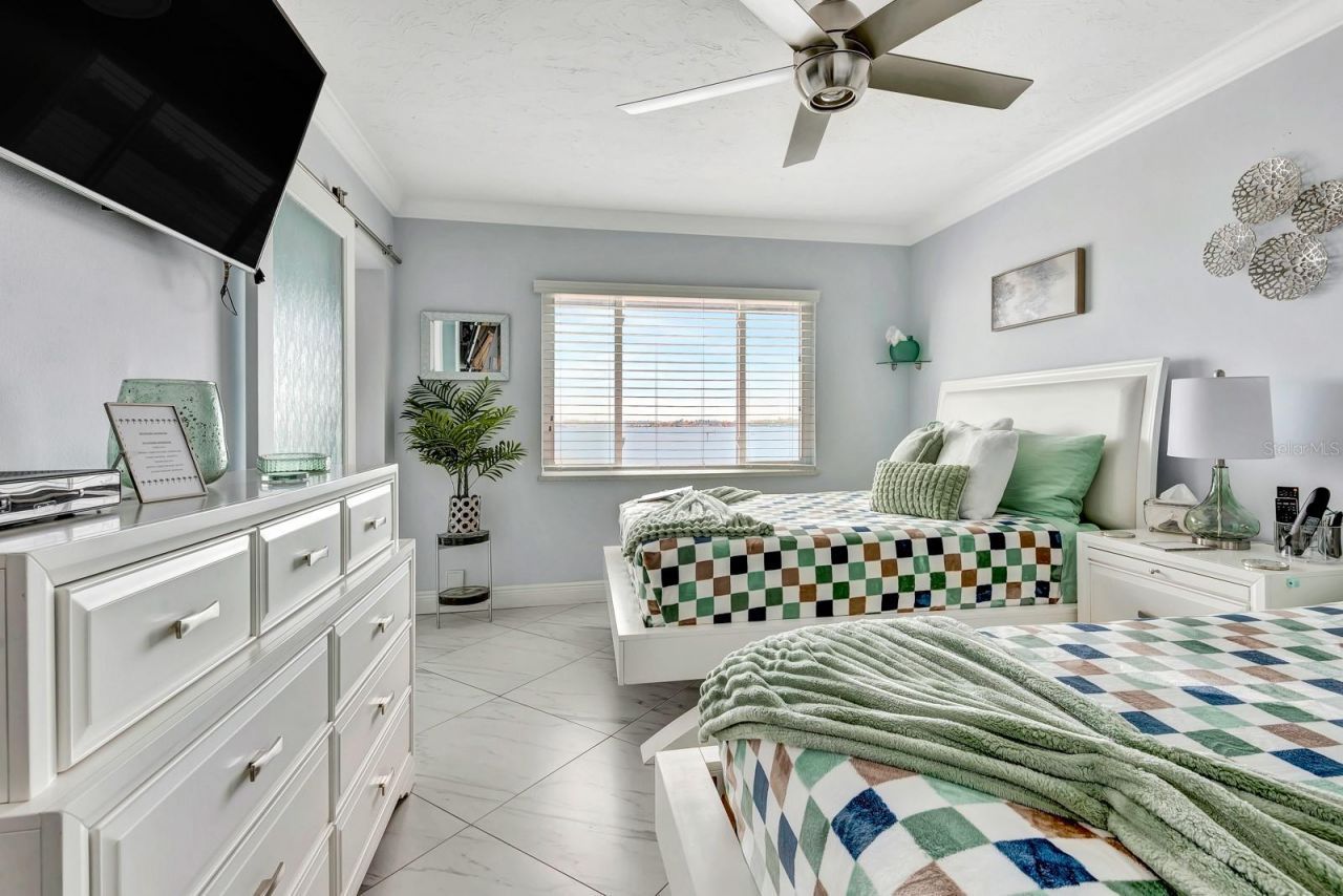 1602 Stickney Point Road, Unit 404, Sarasota, FL 34231 Photo