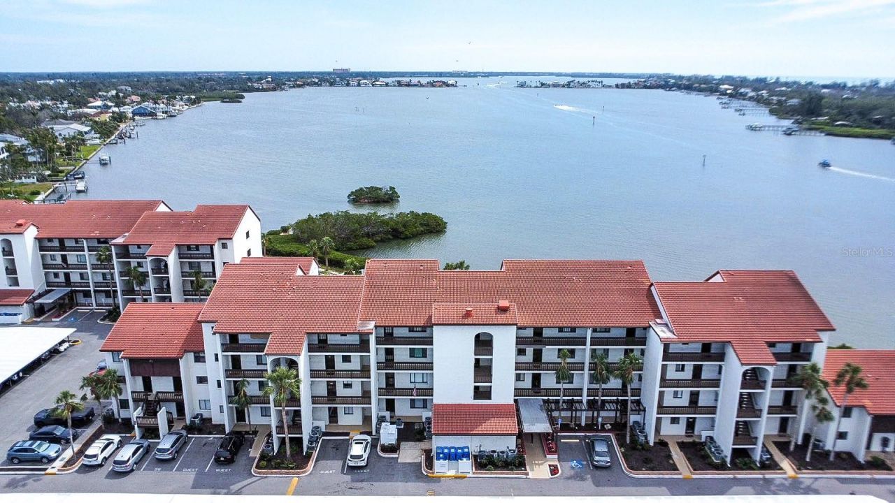 1602 Stickney Point Road, Unit 404, Sarasota, FL 34231 Photo