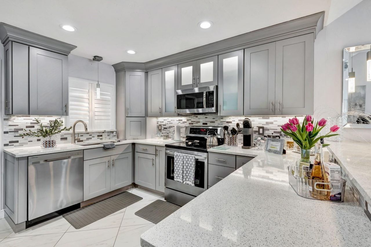 1602 Stickney Point Road, Unit 404, Sarasota, FL 34231 Photo