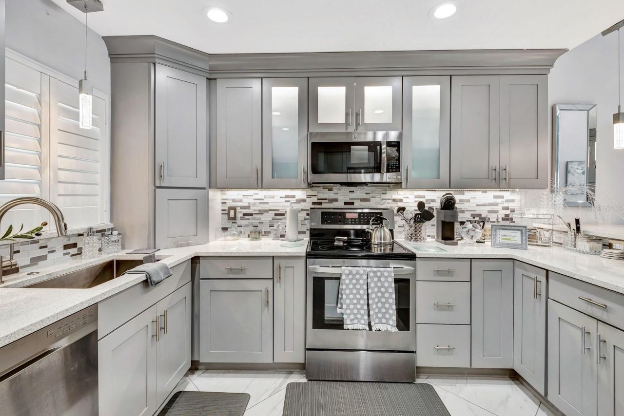 1602 Stickney Point Road, Unit 404, Sarasota, FL 34231 Photo