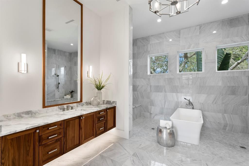 1401 Brightwaters Boulevard Ne, Saint Petersburg, FL 33704 Photo