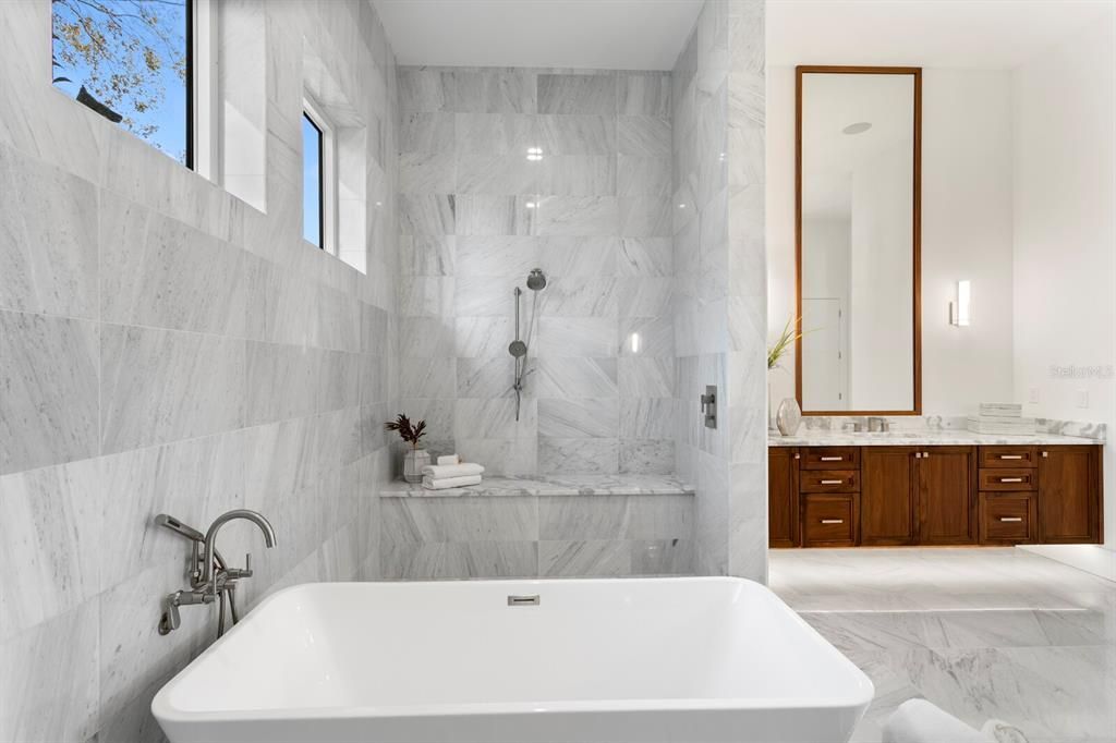 1401 Brightwaters Boulevard Ne, Saint Petersburg, FL 33704 Photo