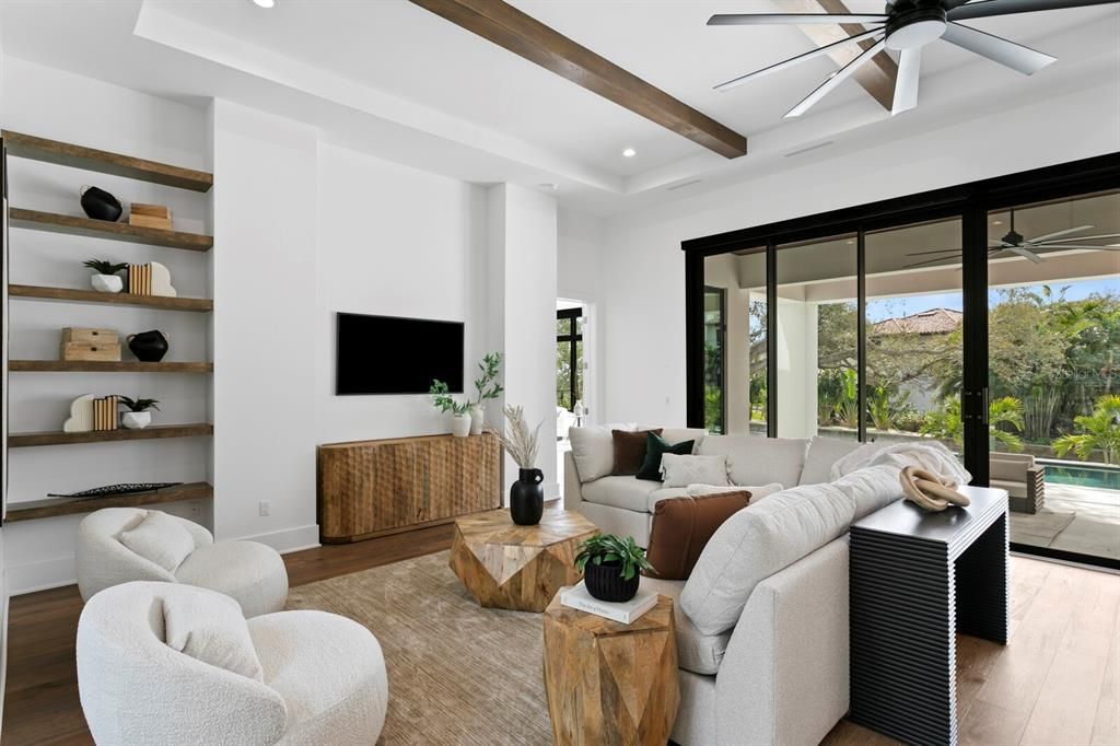 1401 Brightwaters Boulevard Ne, Saint Petersburg, FL 33704 Photo