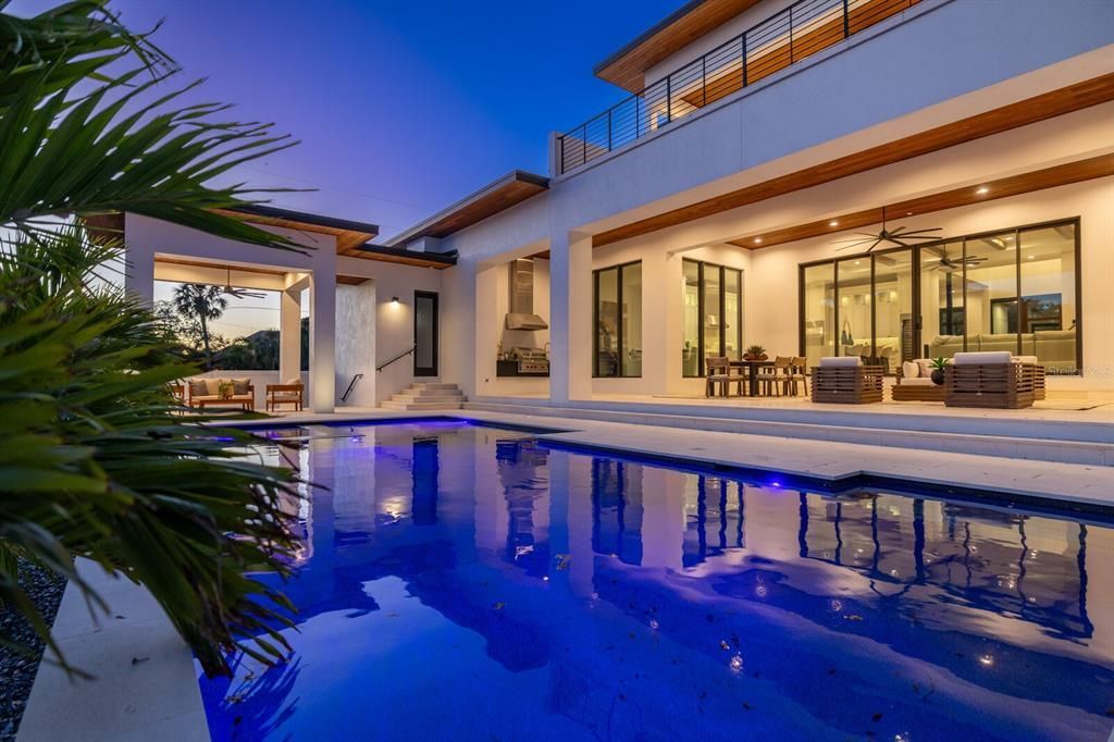 1401 Brightwaters Boulevard Ne, Saint Petersburg, FL 33704 Photo