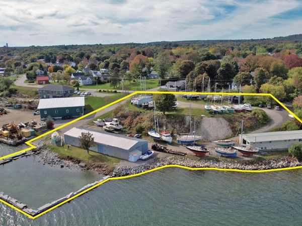 75 Front Street, Rockland, ME 04841