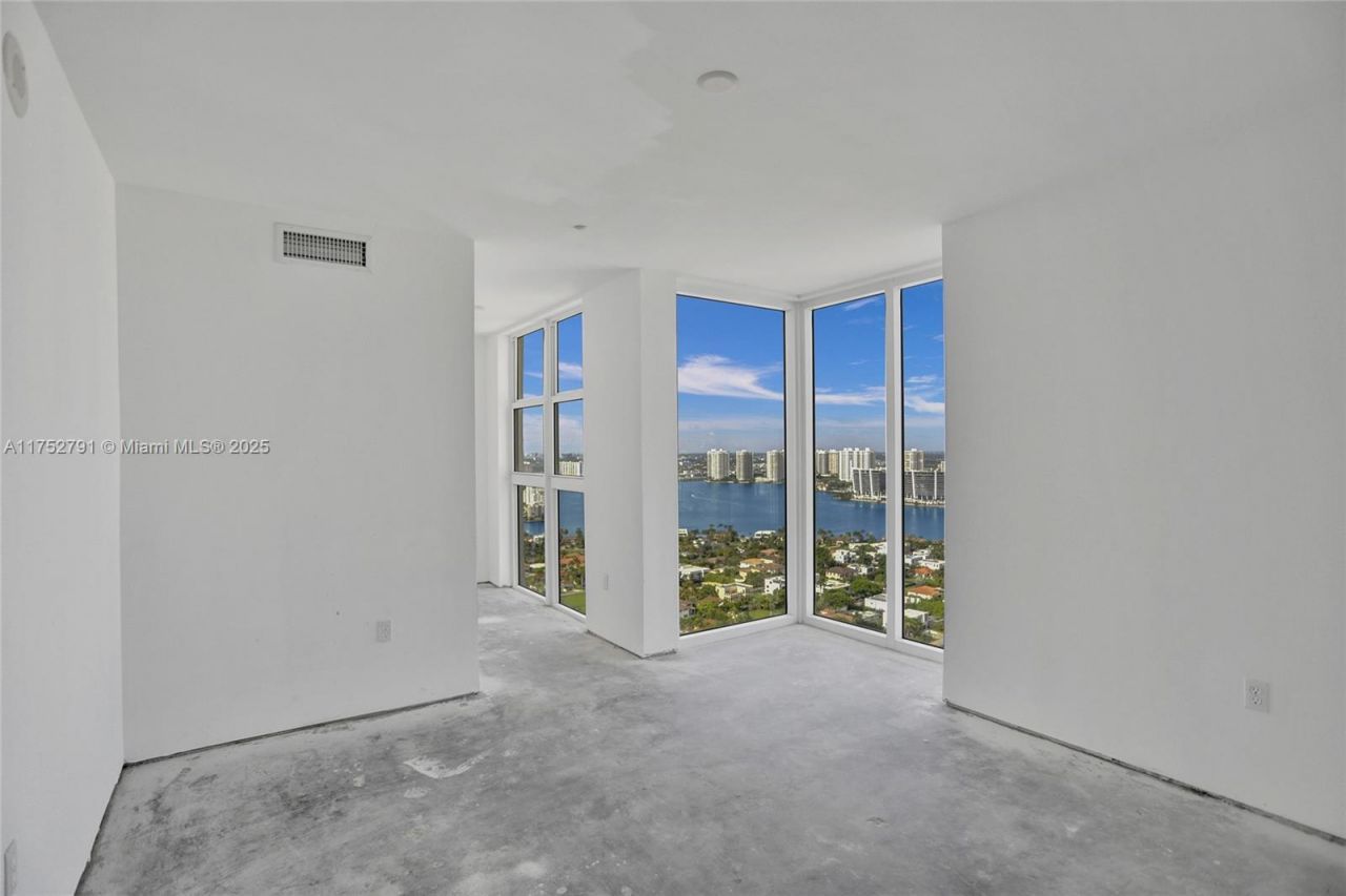 19111 Collins Ave, Unit PH4, Sunny Isles Beach, FL 33160 Photo