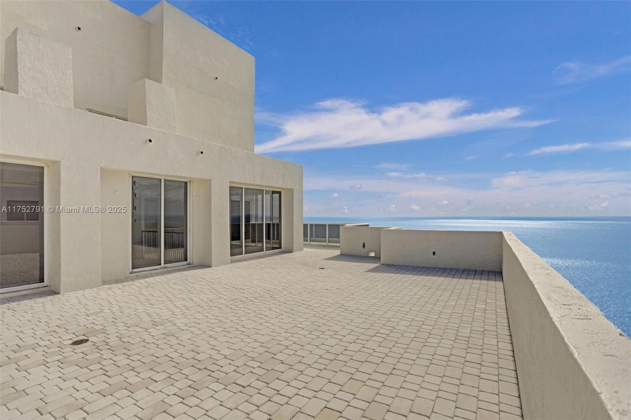 19111 Collins Ave, Unit PH4, Sunny Isles Beach, FL 33160 Photo