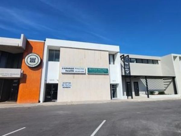 3075 E Commercial Blvd, Fort Lauderdale, FL 33308