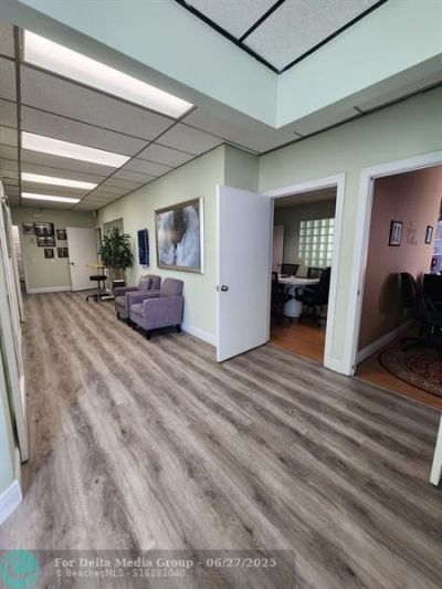 3075 E Commercial Blvd, Fort Lauderdale, FL 33308 Photo