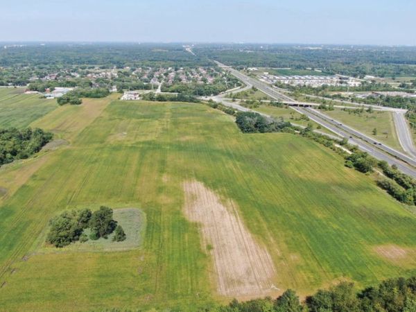 126 Campbell Avenue, Glenwood, IL 60425