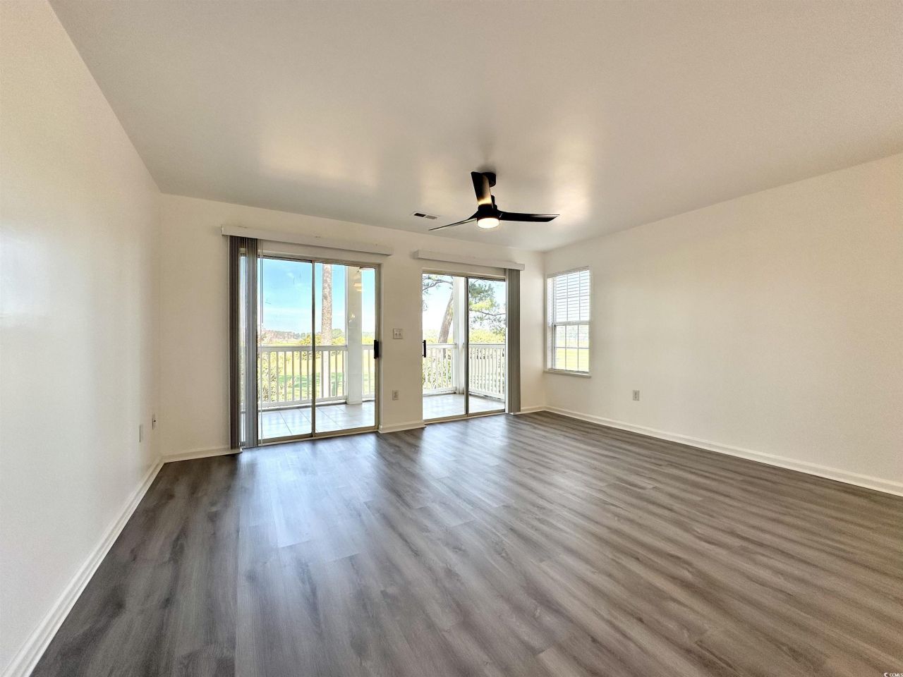 5000 Windsor Green Way Photo 10