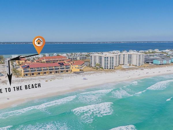 1555 Via Deluna Dr, Pensacola Beach, FL 32561