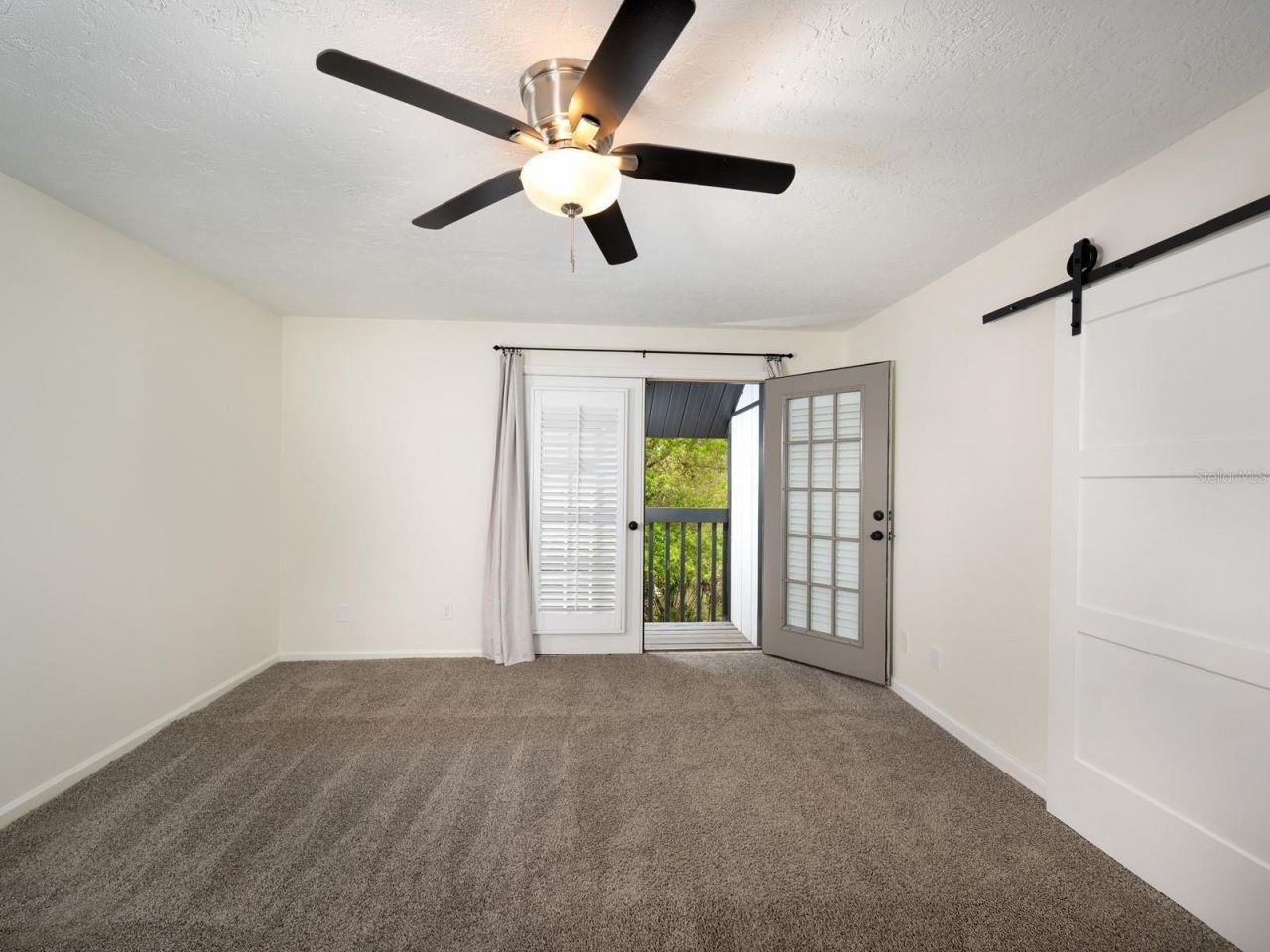 1471 Arcadia Avenue, Sarasota, FL 34232 Photo