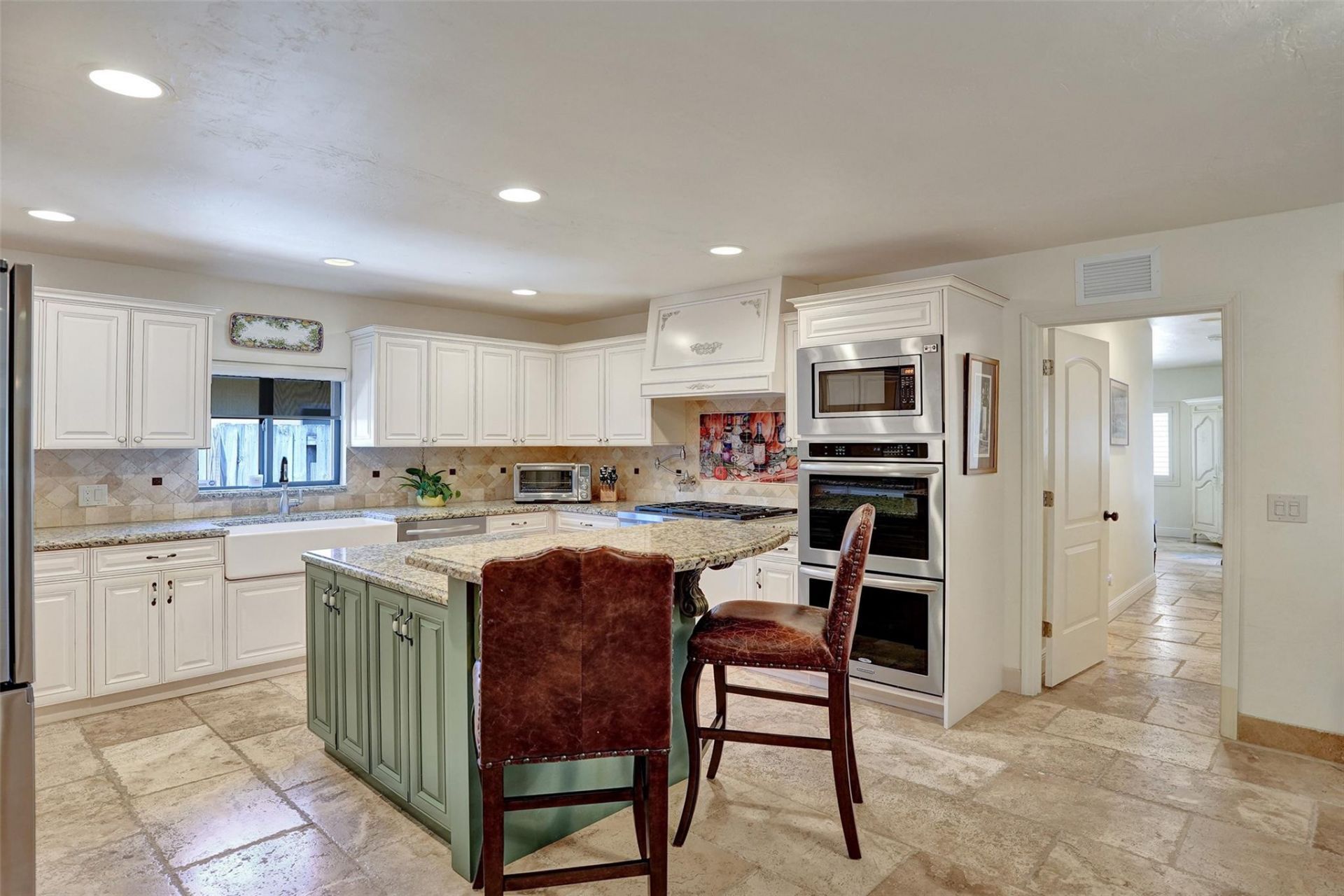 2000 NE 31st Avenue, Fort Lauderdale, FL 33305 Photo