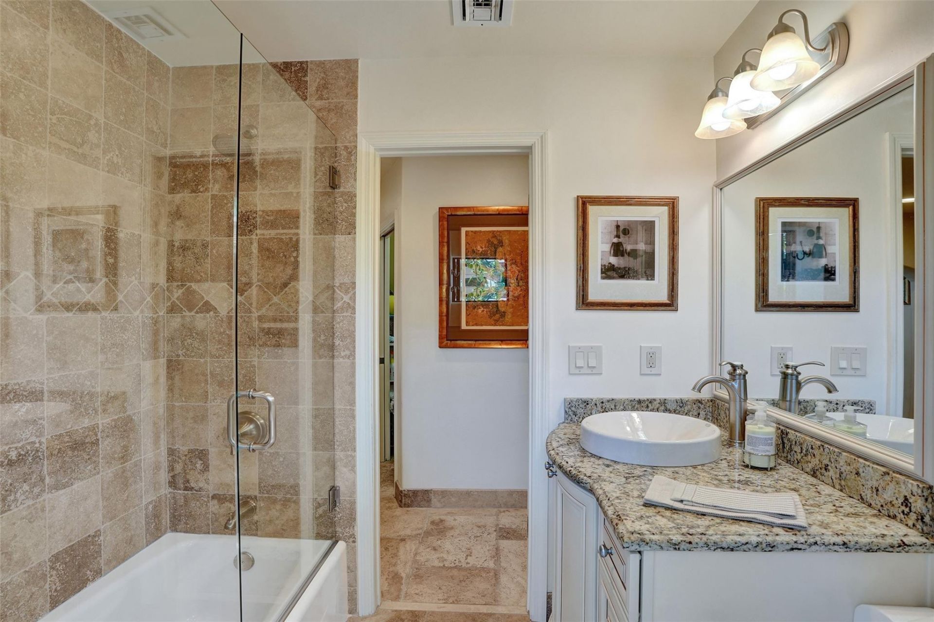 2000 NE 31st Avenue, Fort Lauderdale, FL 33305 Photo