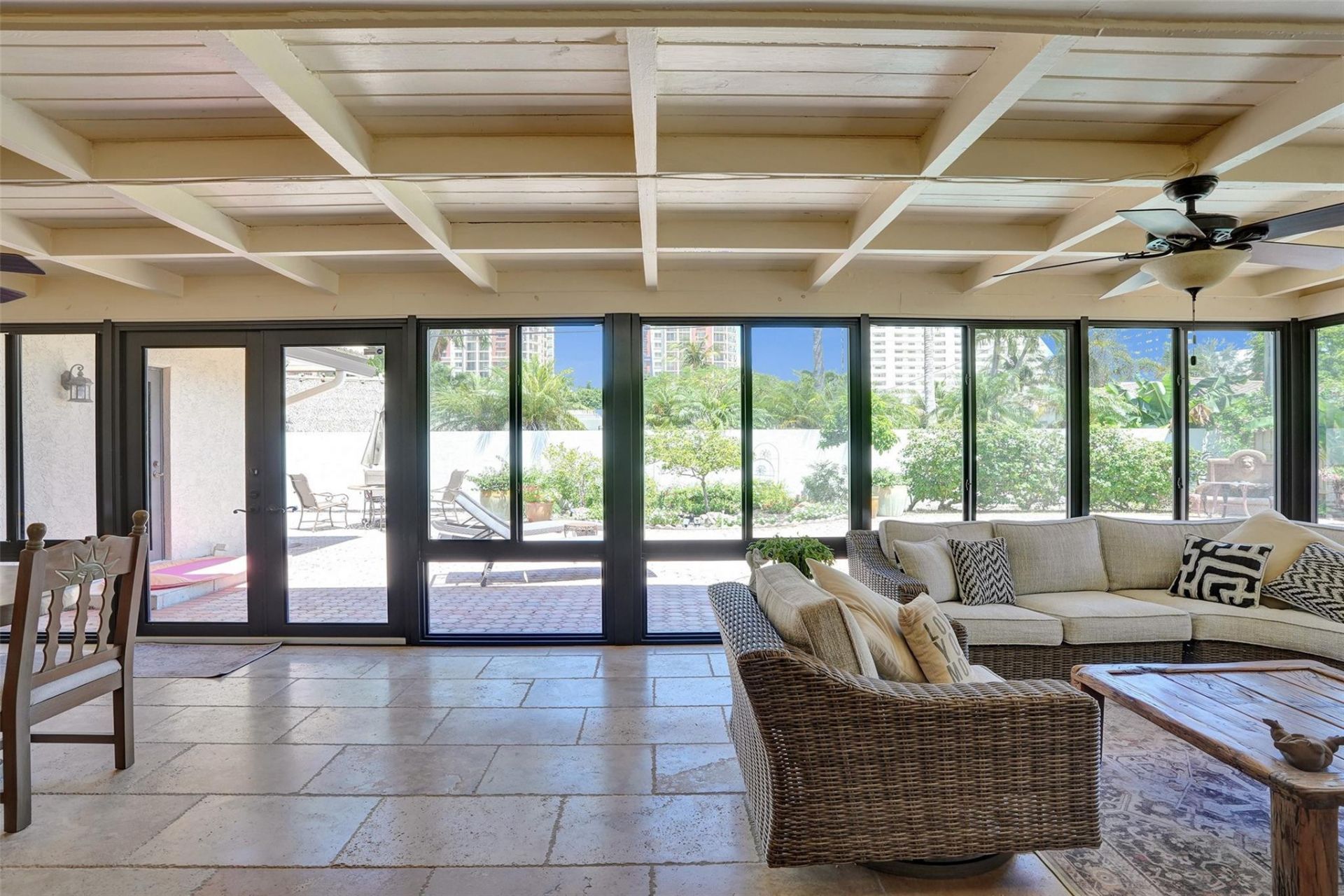 2000 NE 31st Avenue, Fort Lauderdale, FL 33305 Photo