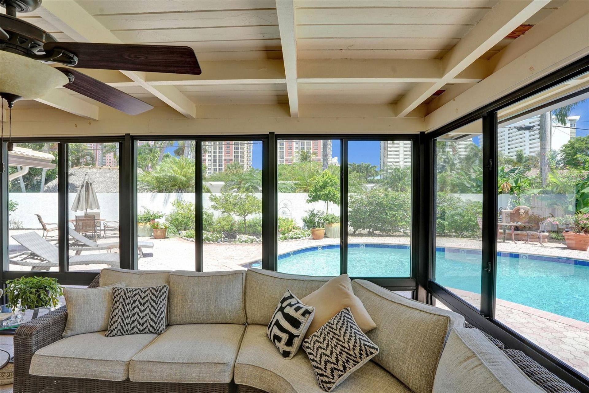 2000 NE 31st Avenue, Fort Lauderdale, FL 33305 Photo