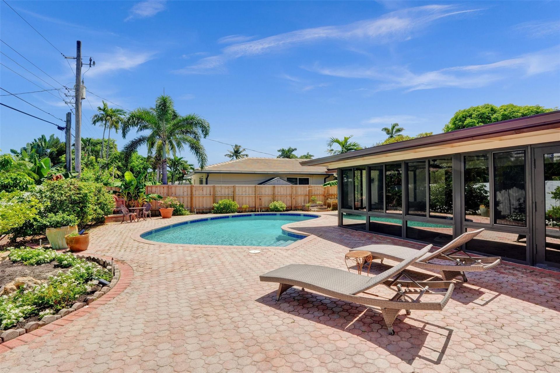 2000 NE 31st Avenue, Fort Lauderdale, FL 33305 Photo