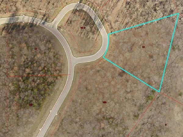 16917 Wallace Way, Loch Lloyd, MO 64012