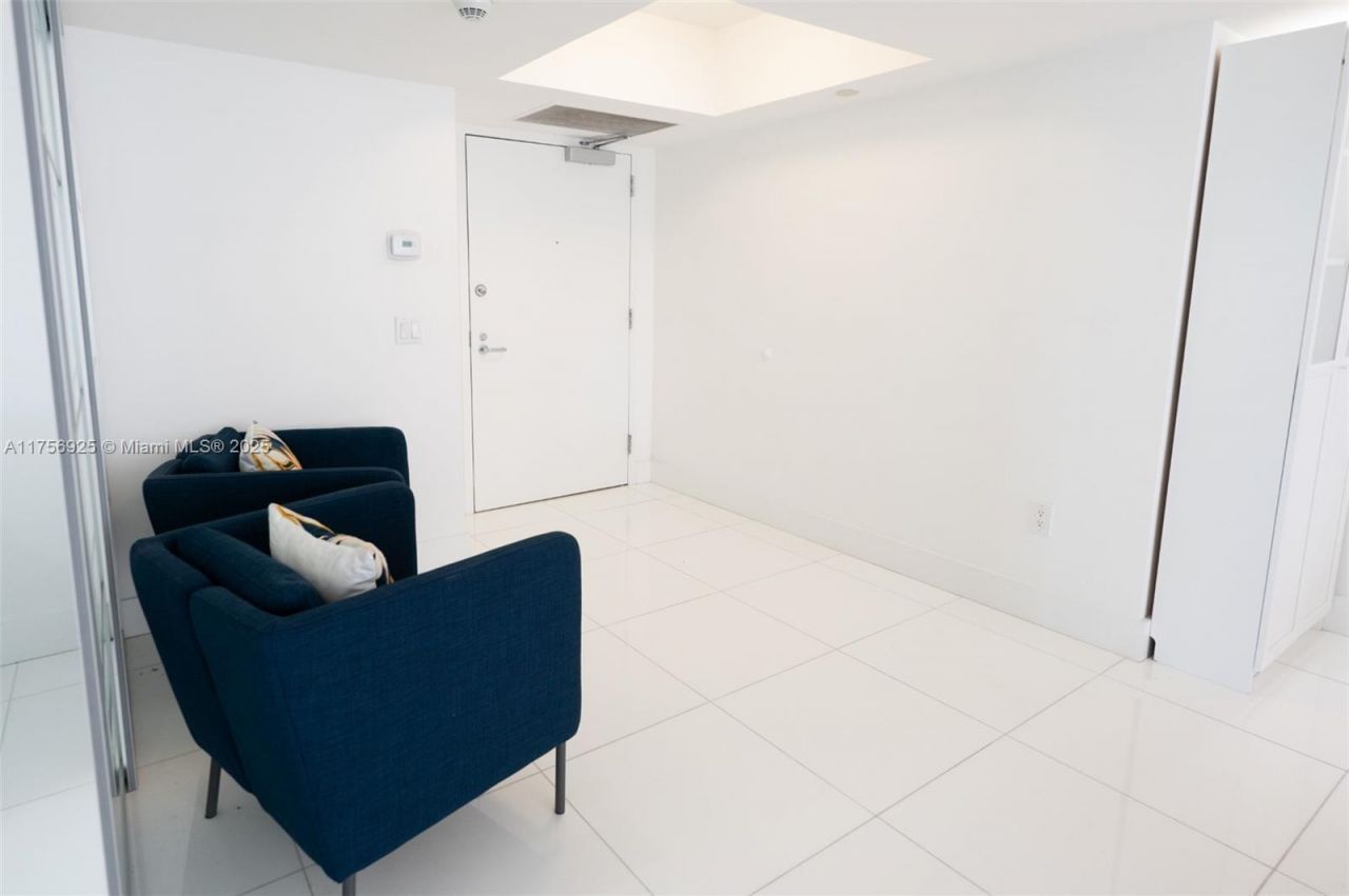 16445 Collins Ave, Unit 728, Sunny Isles Beach, FL 33160 Photo
