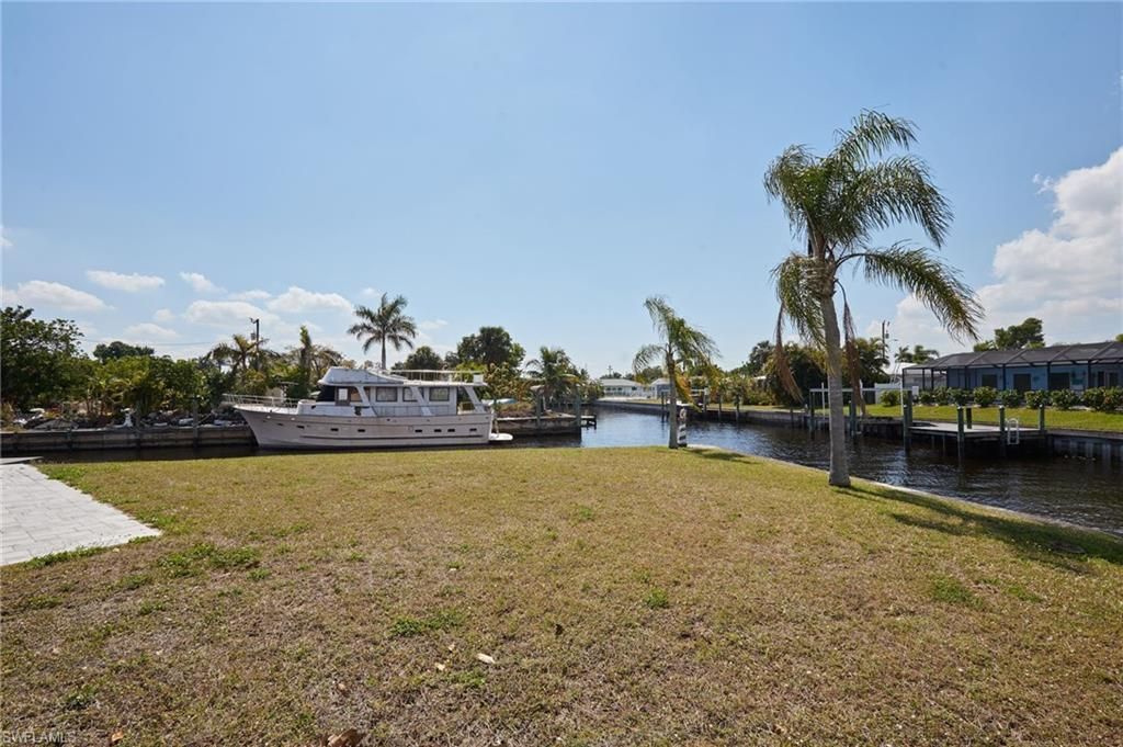 4387 Harbour Ter, North Fort Myers, FL 33903 Photo
