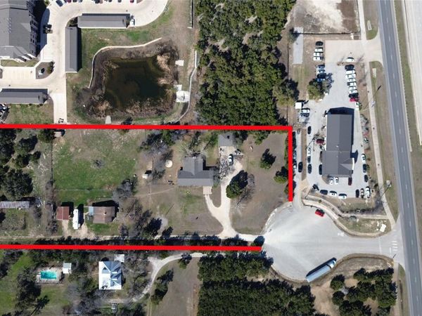 561 Woodview DR, Leander, TX 78641