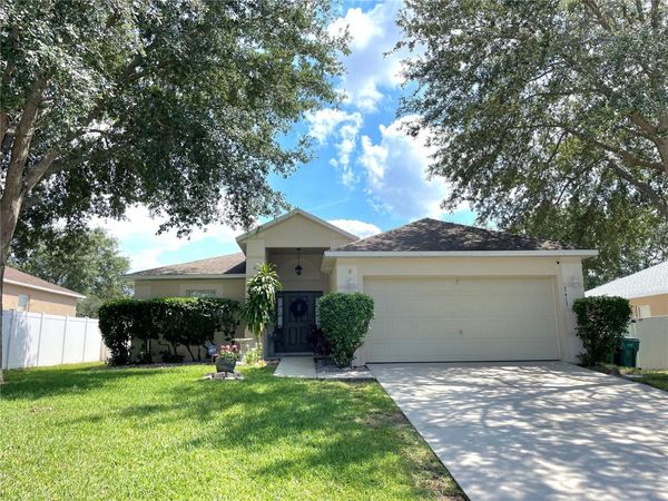 2413 SANDRIDGE CIRCLE, EUSTIS, FL 32726