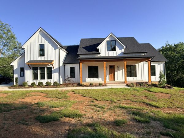 2660 Jarrell Ridge Rd, Clarksville, TN 37043