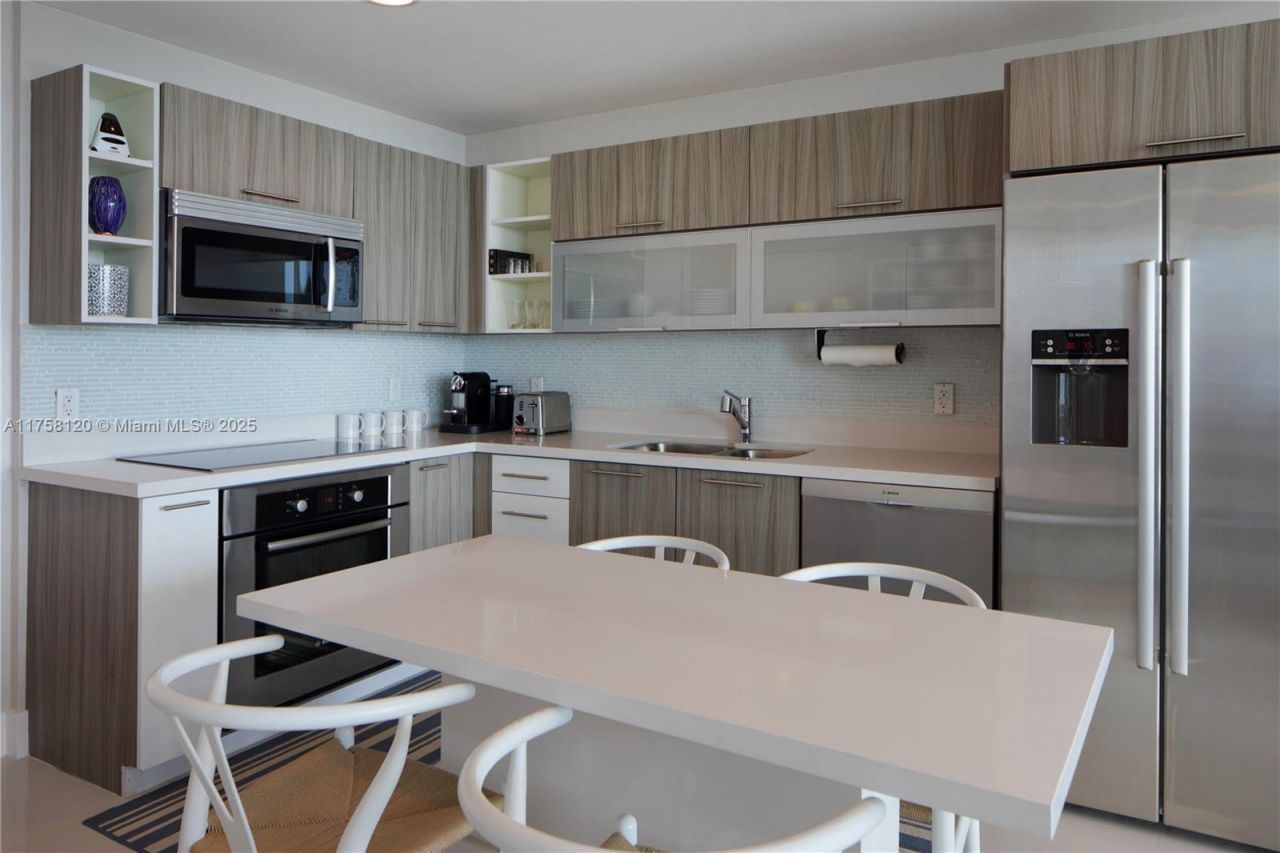 6700 Indian Creek Dr, Unit PH5, Miami Beach, FL 33141 Photo