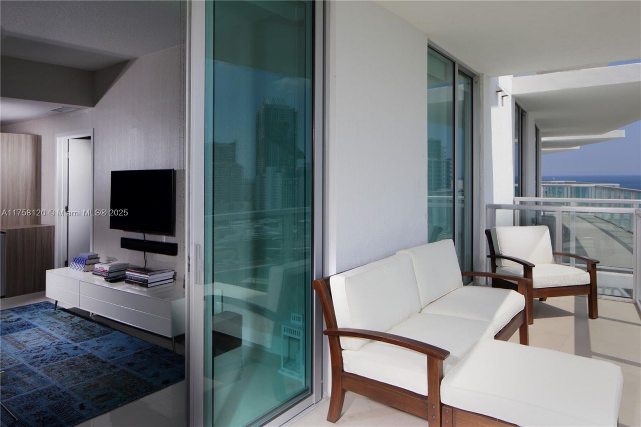 6700 Indian Creek Dr, Unit PH5, Miami Beach, FL 33141 Photo