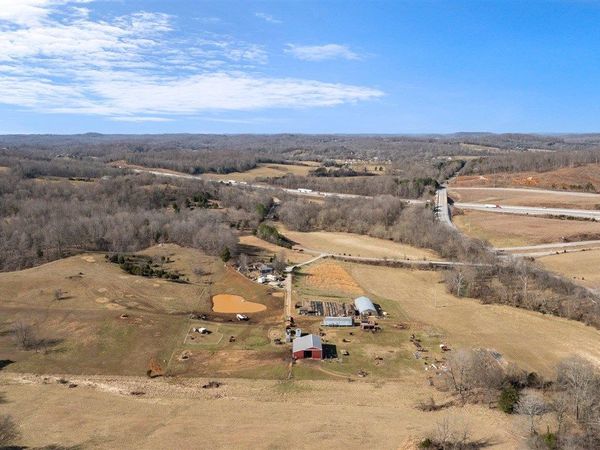 5094 Frenchman Knob Road , Bonnieville, KY 42713