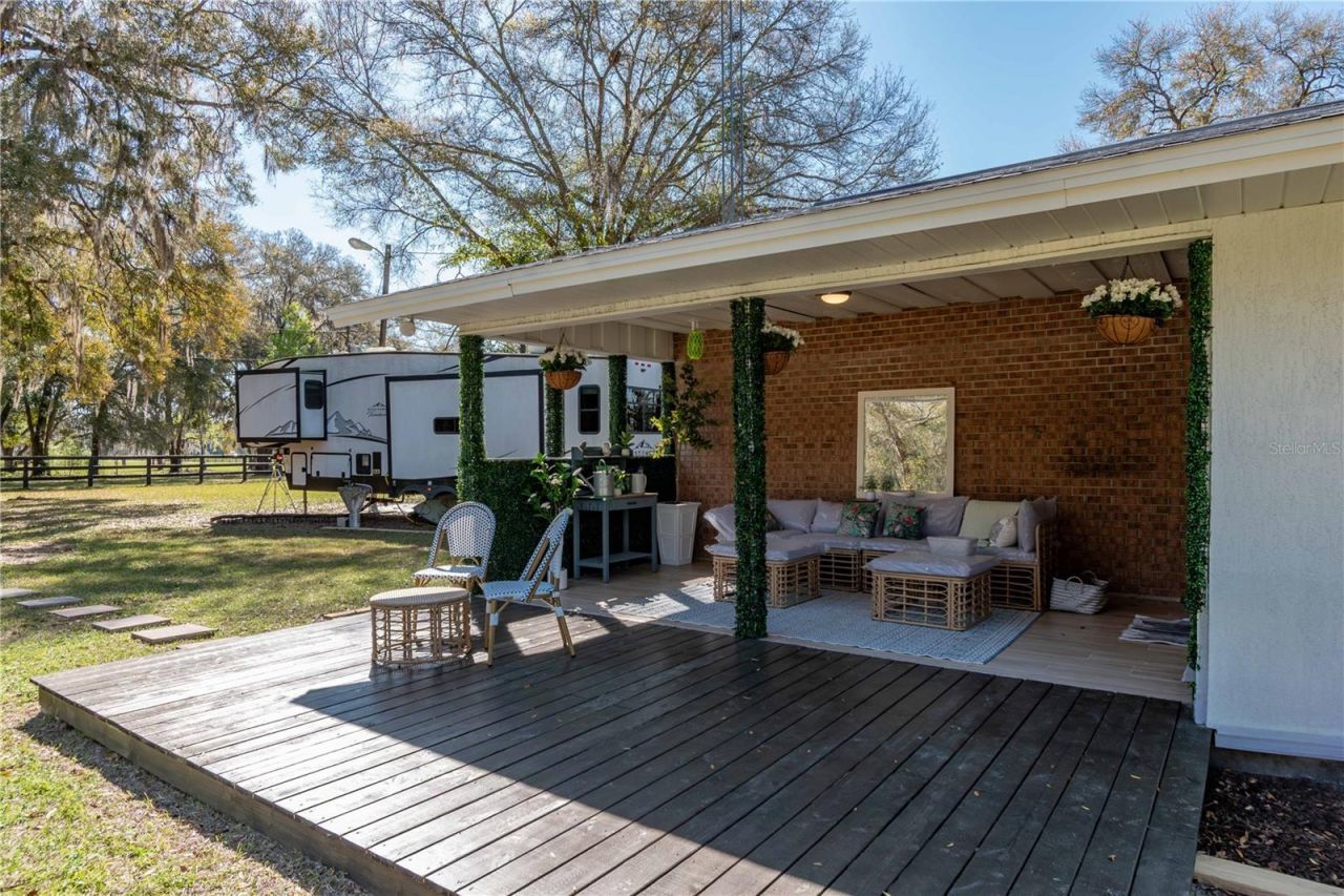 1631 NE 165th Street, Citra, FL 32113 Photo