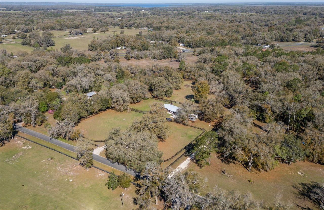 1631 NE 165th Street, Citra, FL 32113 Photo