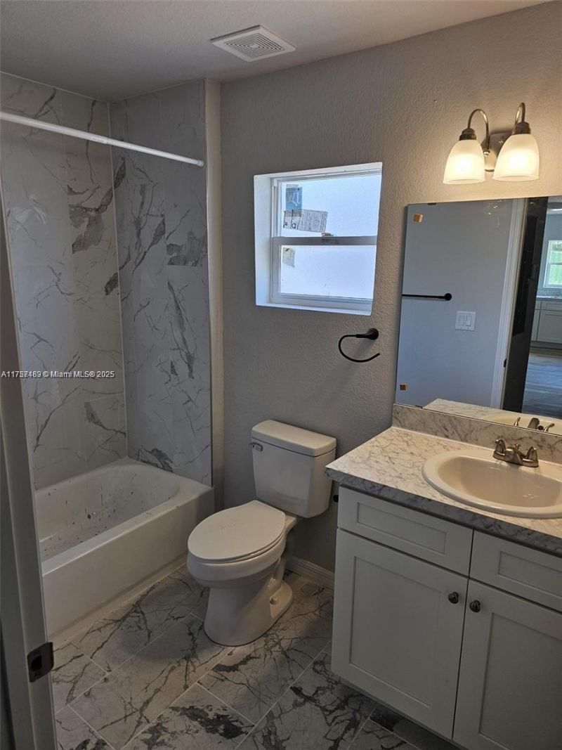 1434 Las Villas Blvd, Sebring, FL 33870 Photo