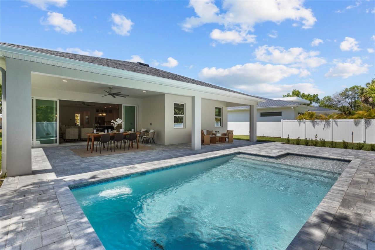 217 S Shade Avenue, Sarasota, FL 34237 Photo