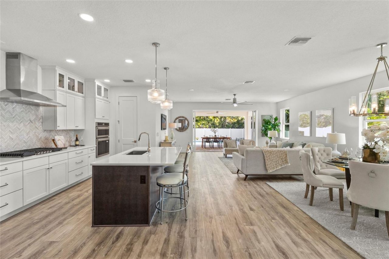 217 S Shade Avenue, Sarasota, FL 34237 Photo