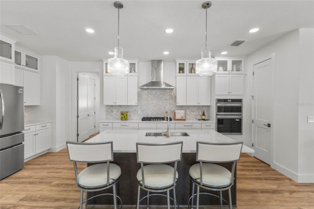 217 S Shade Avenue, Sarasota, FL 34237 Photo