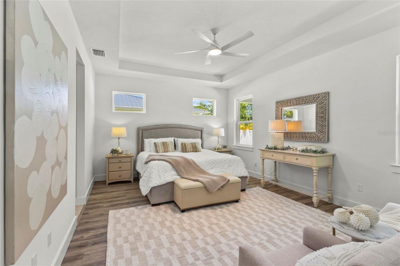 217 S Shade Avenue, Sarasota, FL 34237 Photo