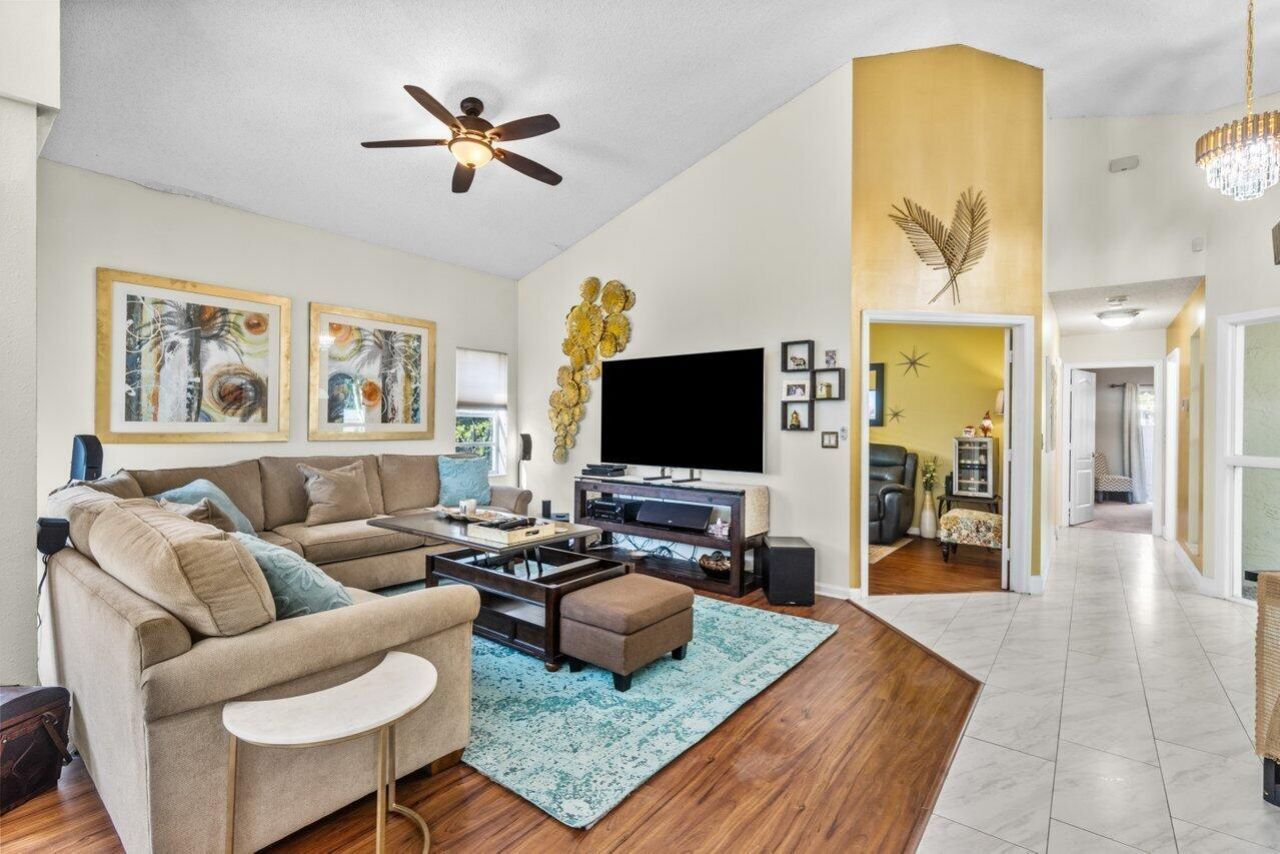 9023 Baybury Lane, West Palm Beach, FL 33411 Photo