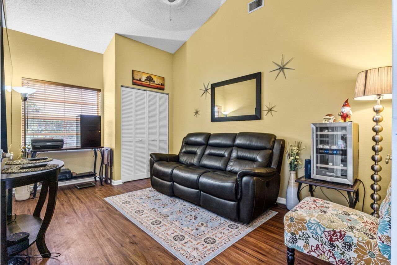 9023 Baybury Lane, West Palm Beach, FL 33411 Photo