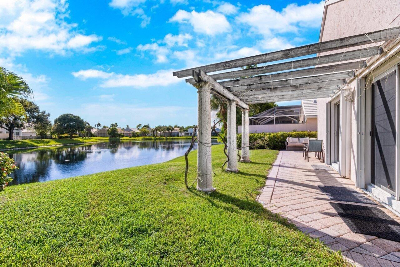 9023 Baybury Lane, West Palm Beach, FL 33411 Photo