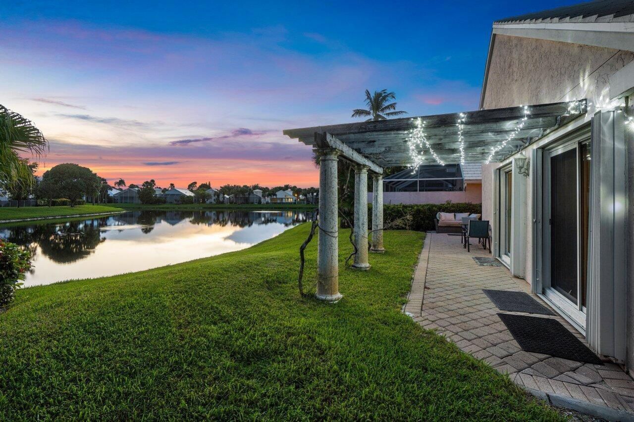 9023 Baybury Lane, West Palm Beach, FL 33411 Photo