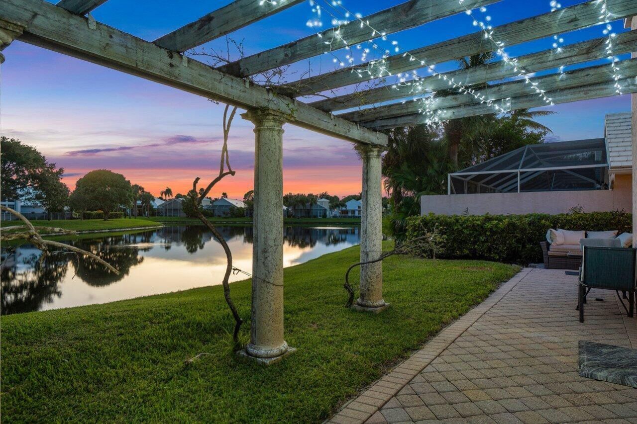 9023 Baybury Lane, West Palm Beach, FL 33411 Photo