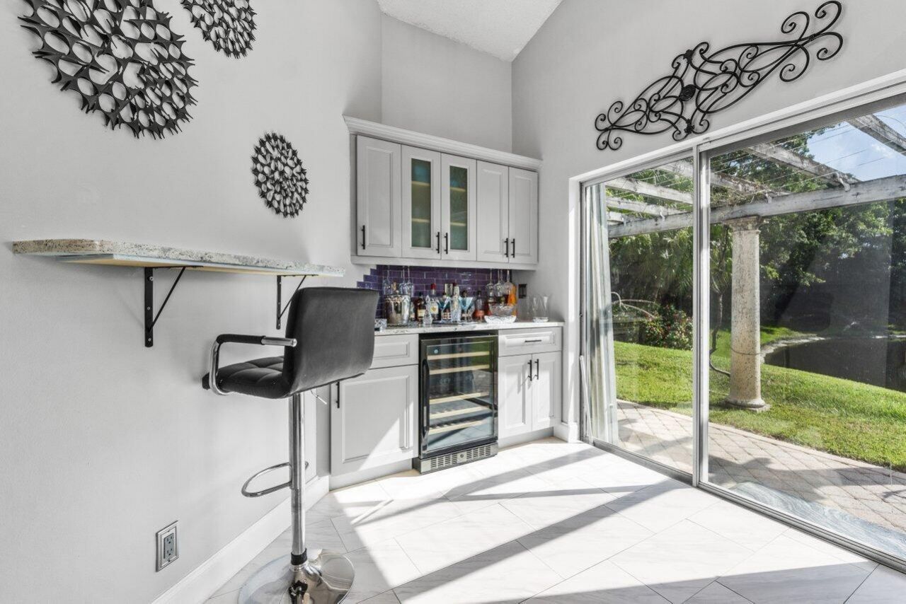 9023 Baybury Lane, West Palm Beach, FL 33411 Photo