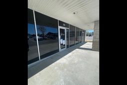 214-216 Highway 17 North photo 4