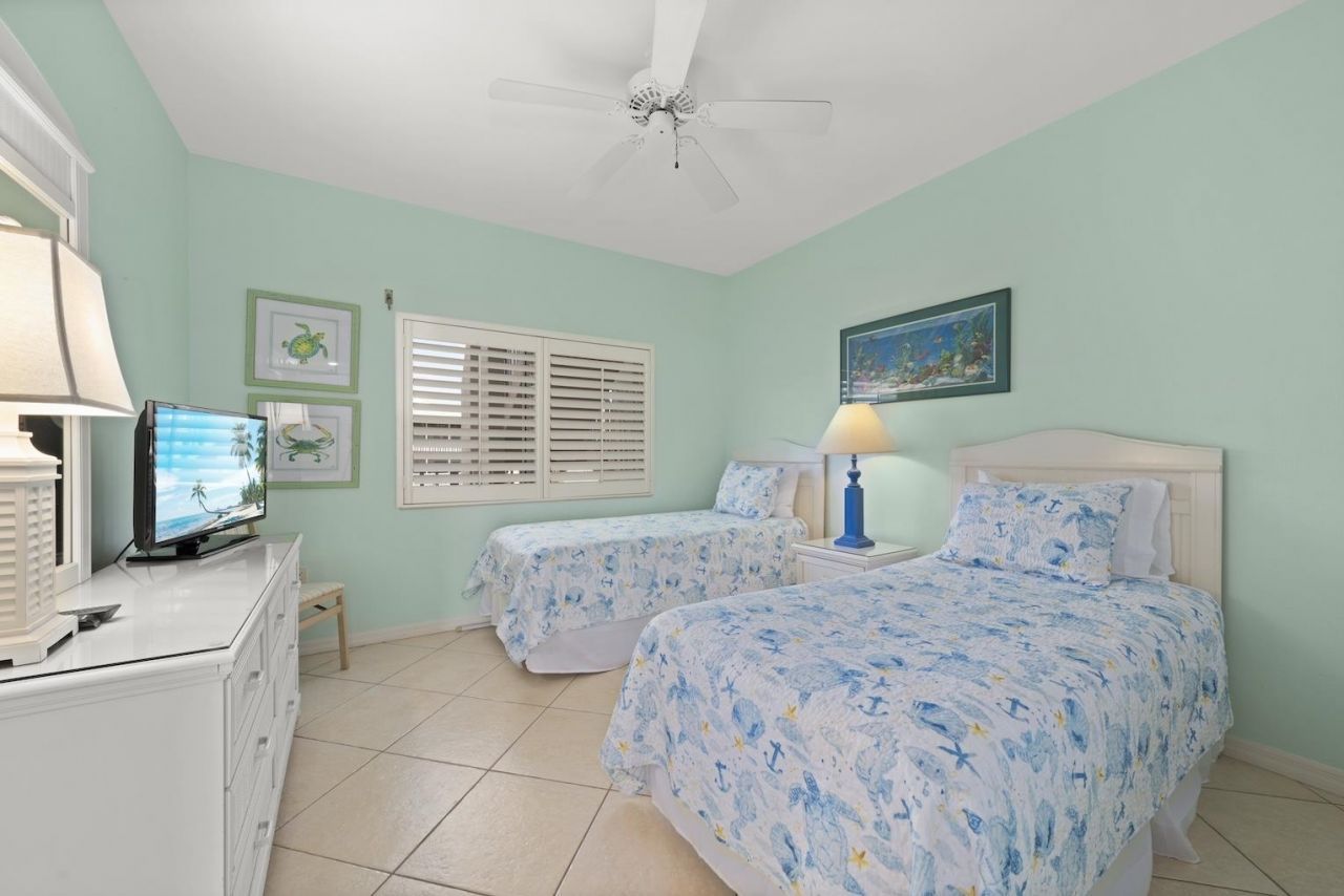 255 Periwinkle Way, Unit 5B, Sanibel, FL 33957 Photo
