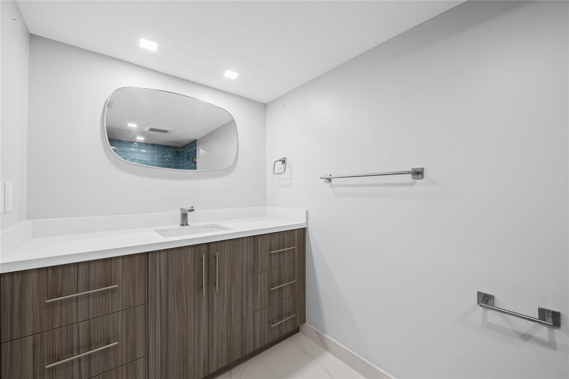 3900 Galt Ocean Drive, Unit 317, Fort Lauderdale, FL 33308 Photo