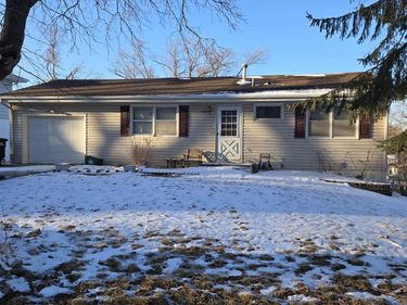 9380 Ohio Street W, Omaha, NE 68134